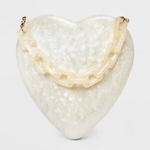 Pearlized Heart Purse